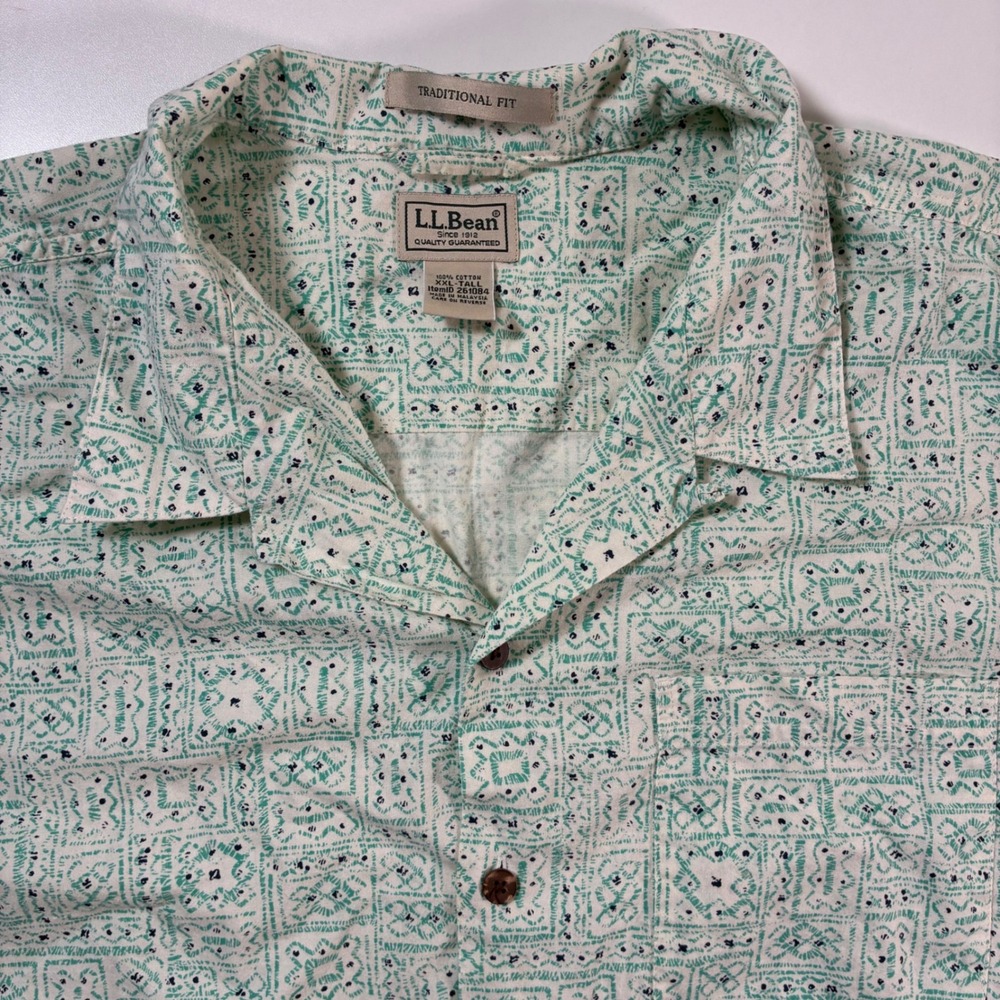 L.L. Bean Button Shirt 2XLT Tall‎ Green Geometric All Over Aztec AOP Camp